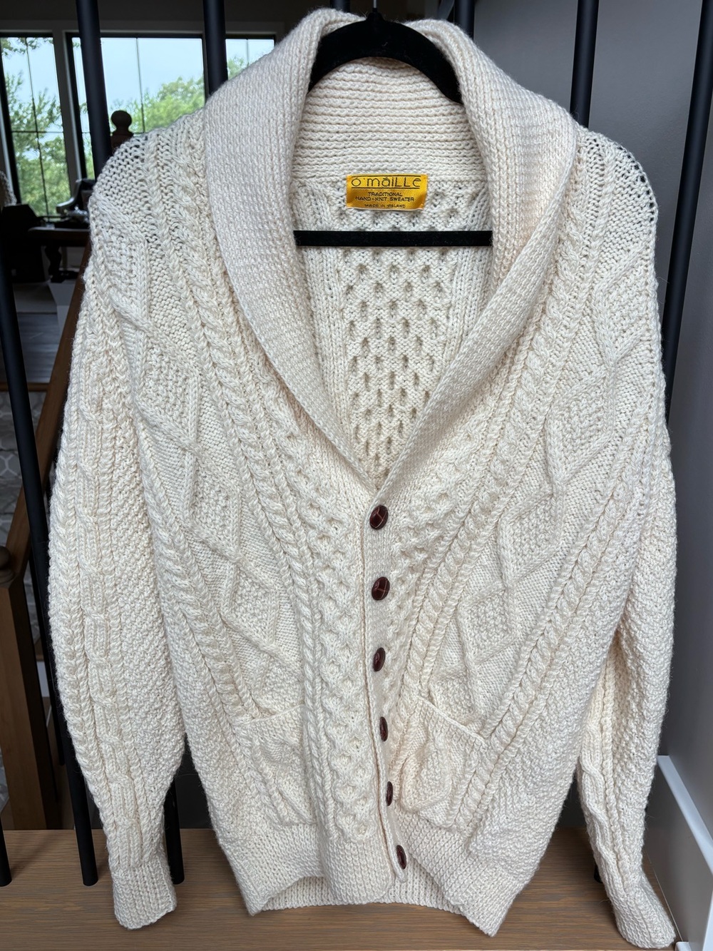 O'maille Traditional Hand Knit 100% Wool Sweater Cardigan Made in Ireland Unisex - Picture 1 of 13